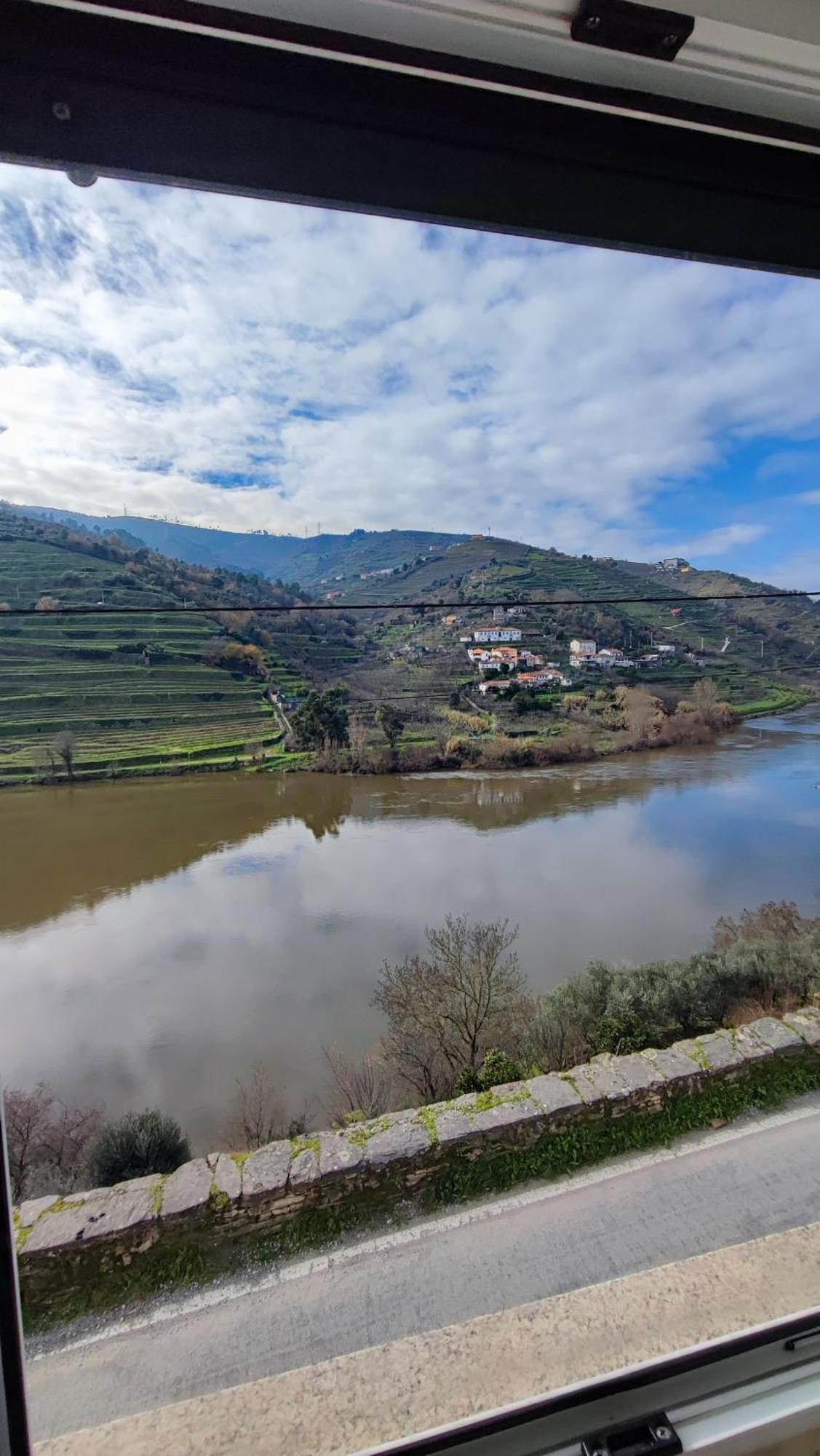 The River House Peso da Régua Exterior foto
