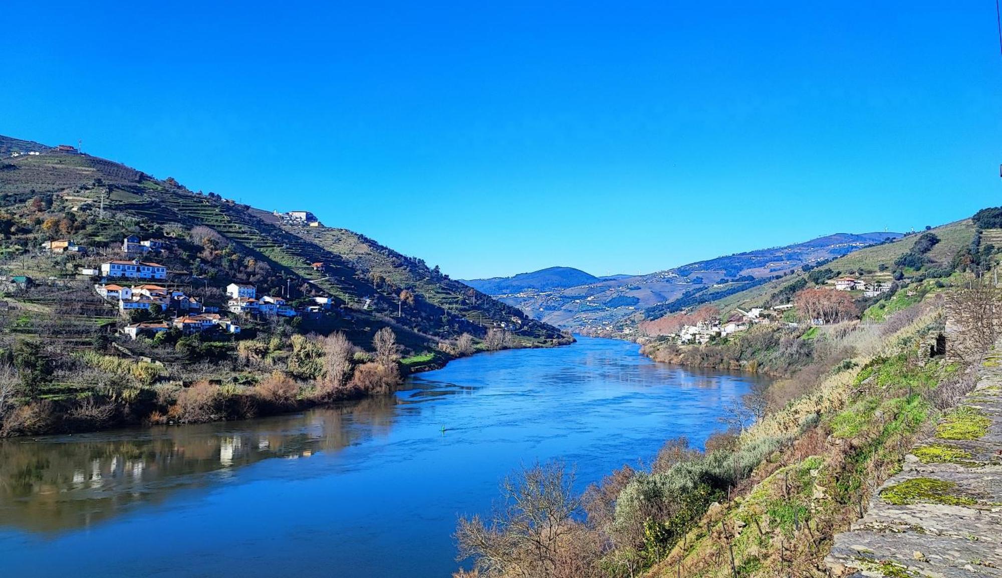 The River House Peso da Régua Exterior foto